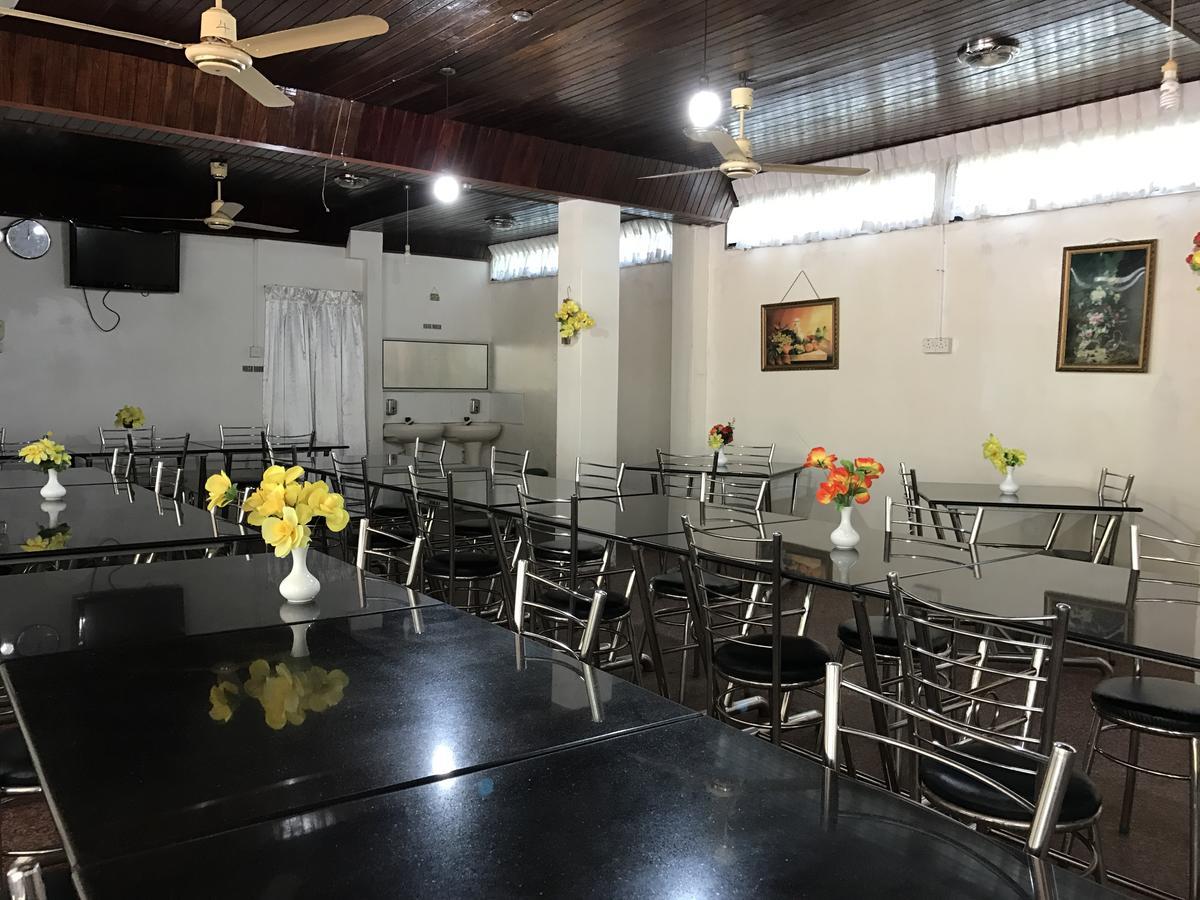 Gnaanams Hotel And Restaurant Jaffna Exterior photo